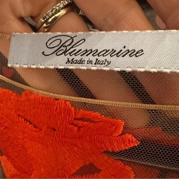 BLUMARINE new without tags, poly and silk to layer blouse top roses flowers med - Picture 4 of 10